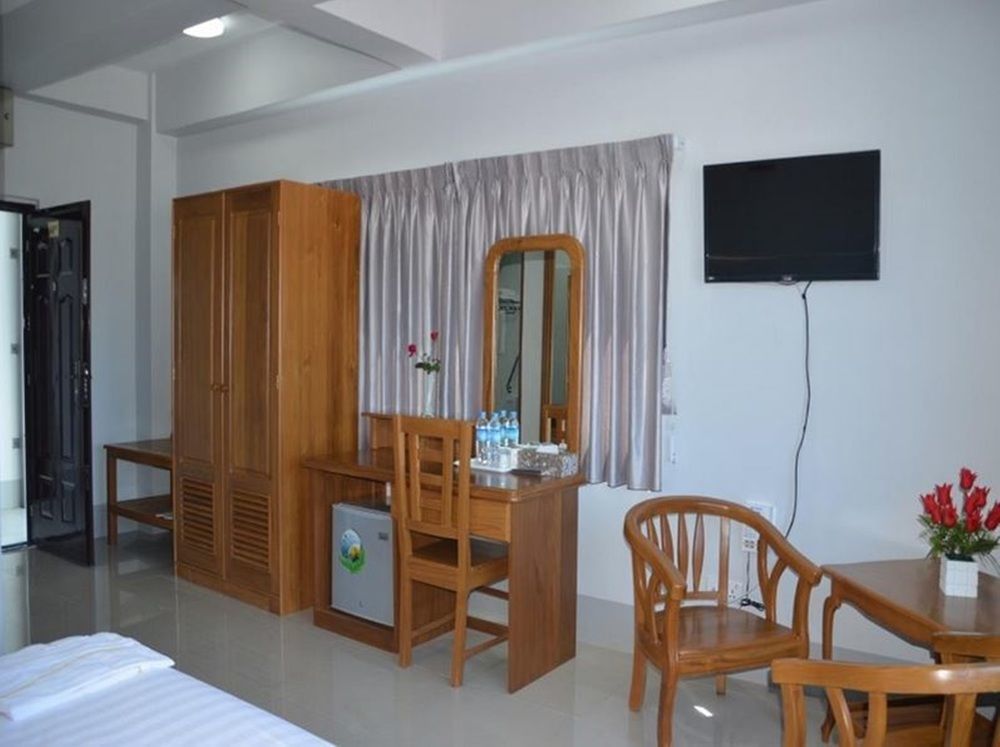 Hotel Maymyo Pyin Oo Lwin Exterior photo